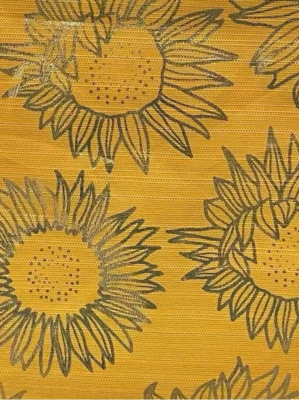 N/A sunflower kiss